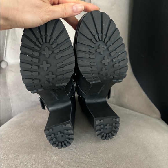 Karl Lagerfeld Lennon Boots - Picture 9 of 12